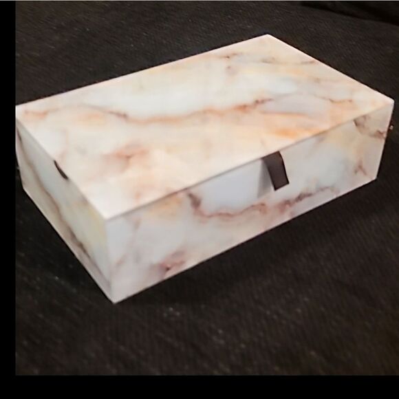 At Home Golden Vein Glass Decorative Storage Box - Picture 5 of 10